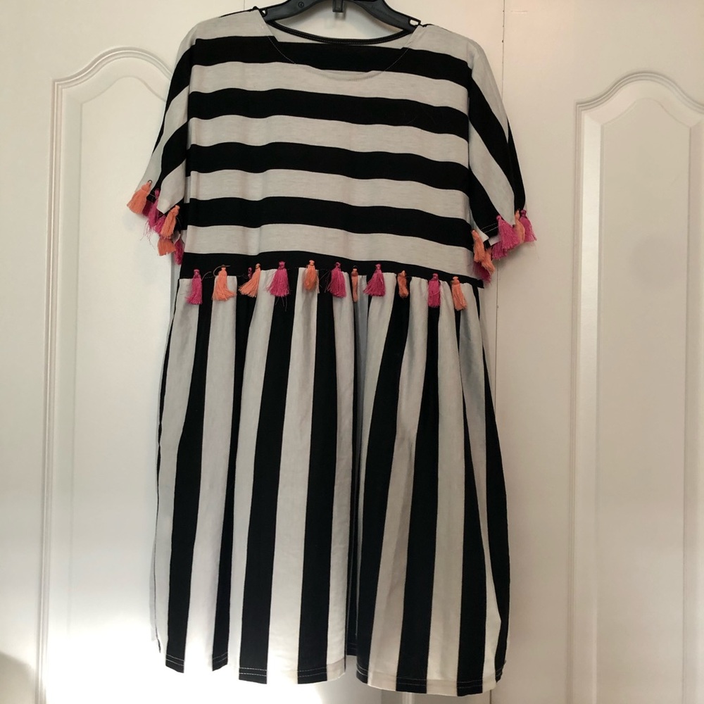 SHEIN black and white stripe dress